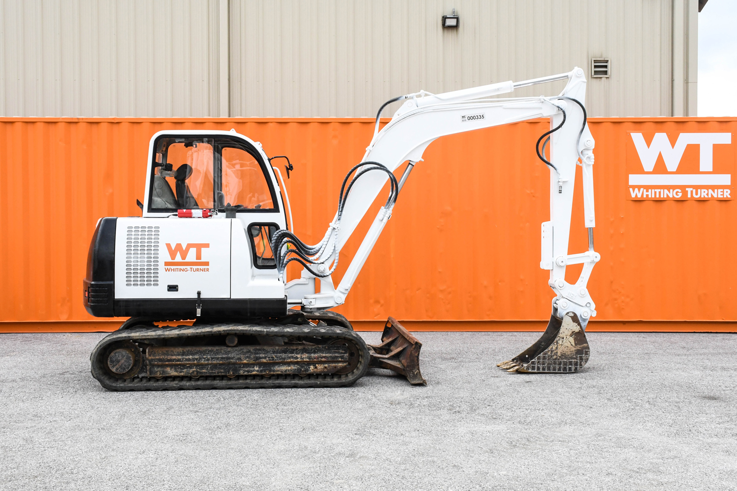 Mini Excavator, 9000-10,900 lb