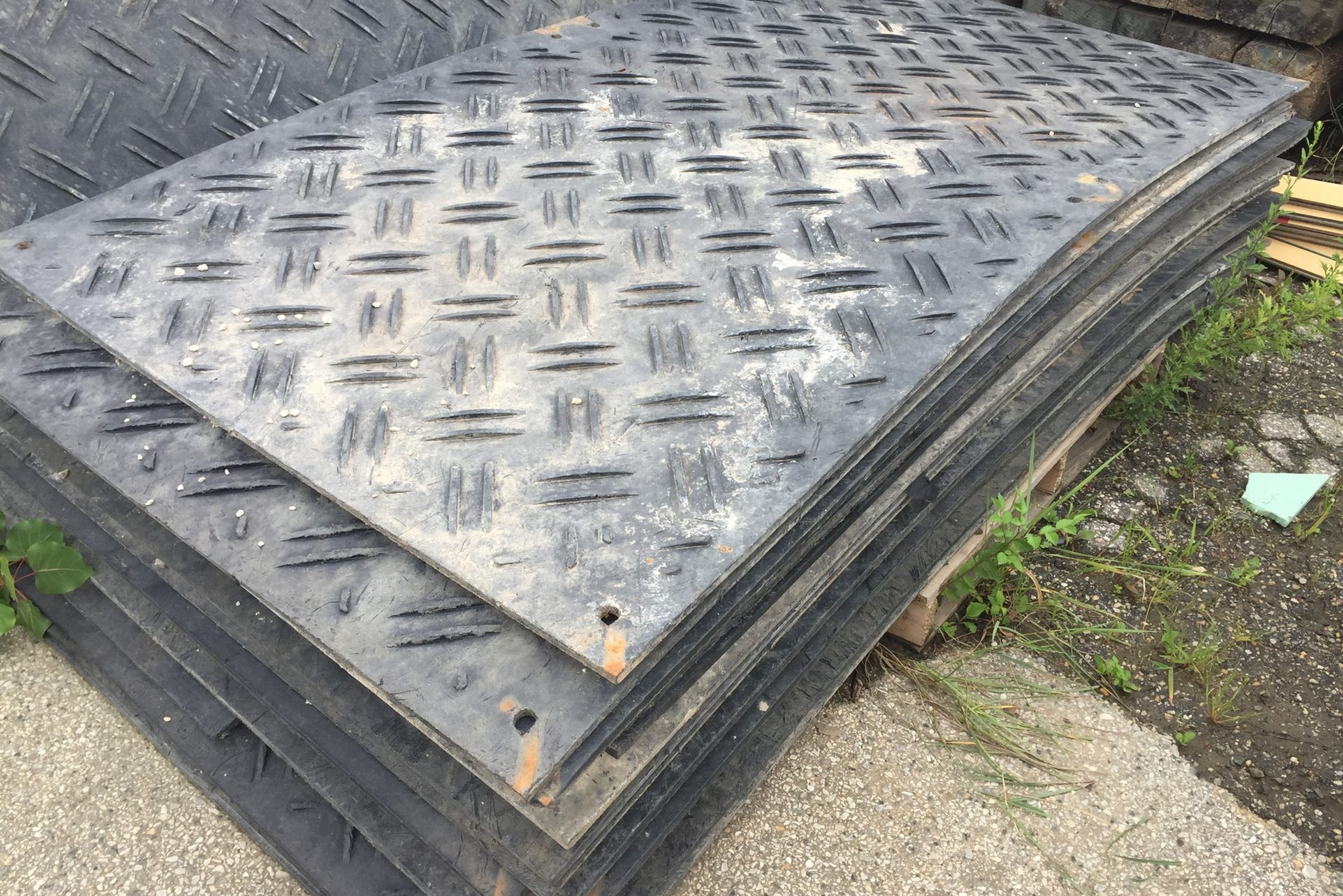 Ground Protection Mats, Polyethylene, 4x8