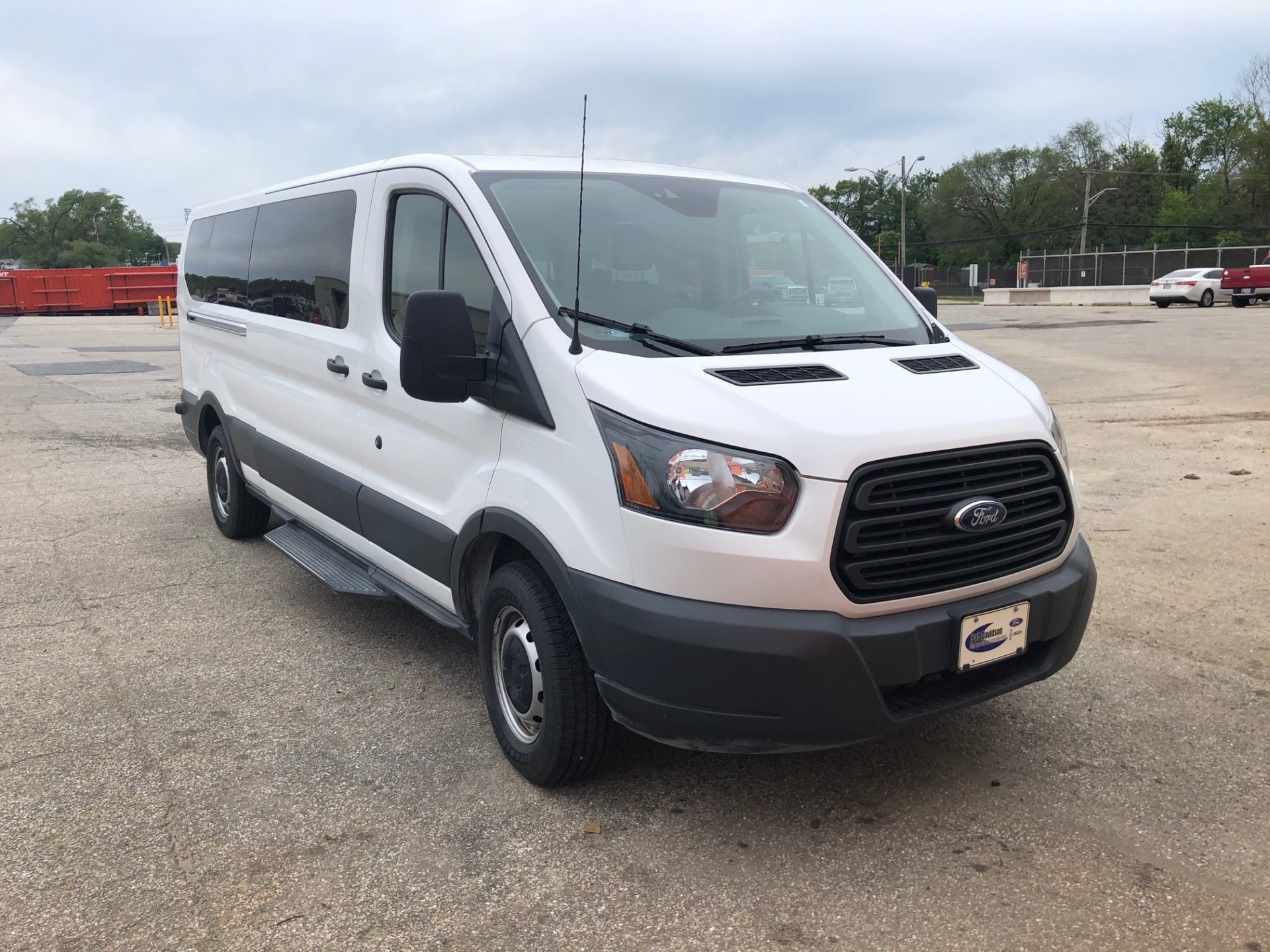 Jobsite Van/SUV, Full Size - Image 3