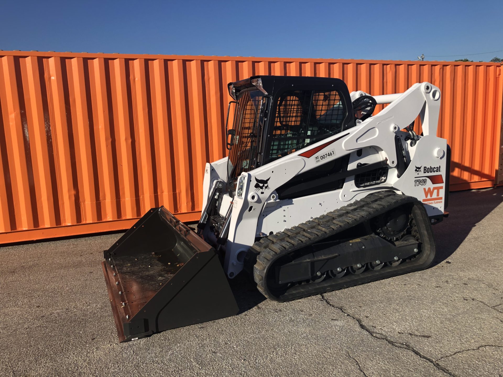 Skid Steer Loaders, Tracked, 2200+ lb - Image 2